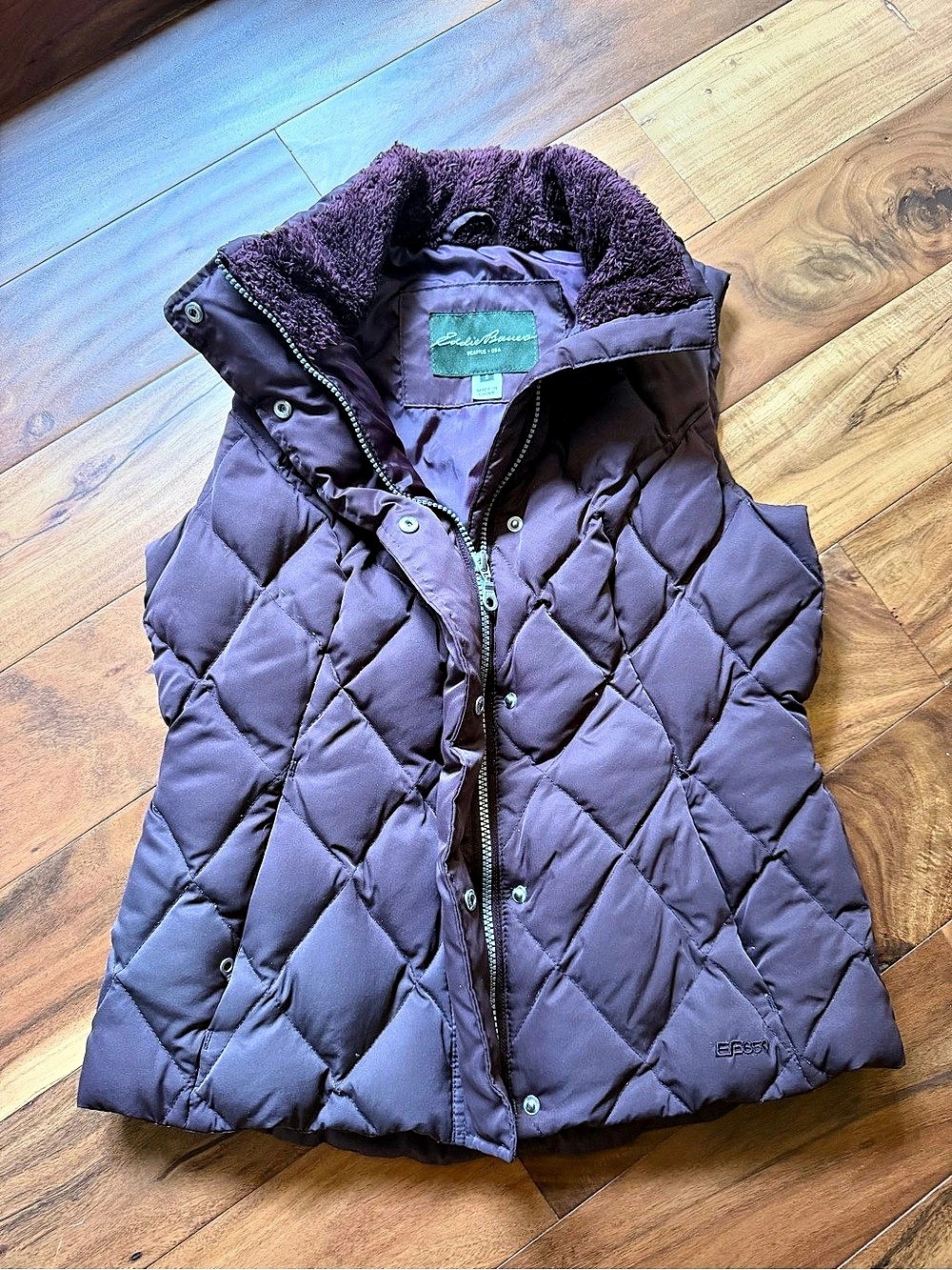 Eddie Bauer Diamond Quilted Down Puffer Vest Purple Small